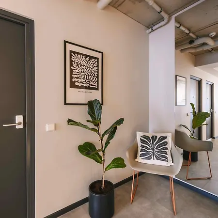 Liv In New Town Appartement